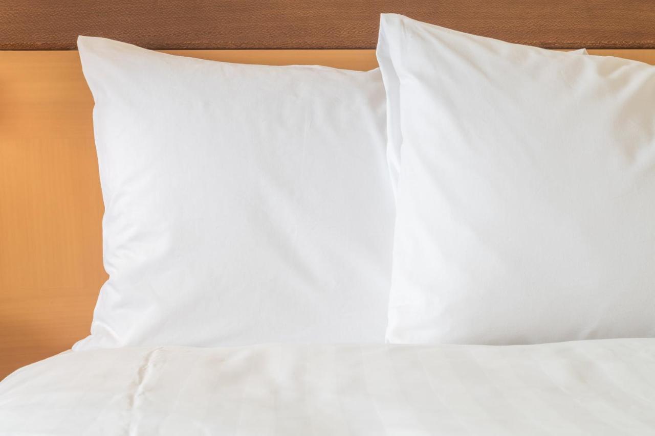 Holiday Inn Express & Suites - Dallas Market Center By Ihg Kültér fotó